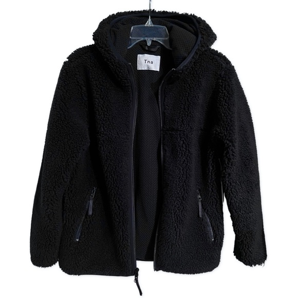 π NWT TNA Swann Jacket from Aritzia - Picture 7 of 9